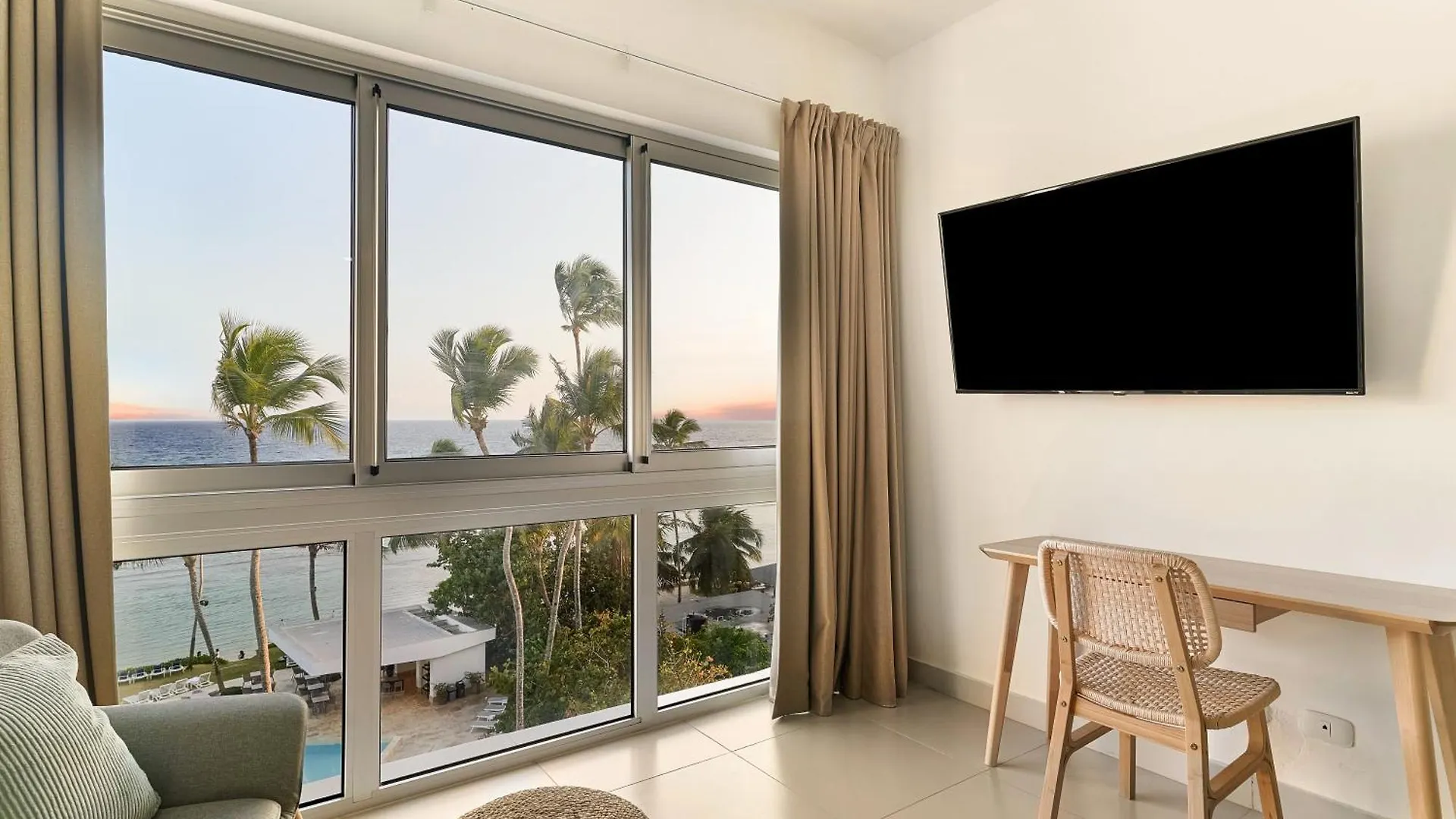 Aquarella Beachfront 2Br Sunset Juan Dolio Dominikanische Republik